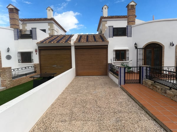 Villa in Algorfa - view 1