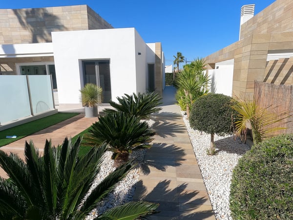 Villa in Algorfa - view 1
