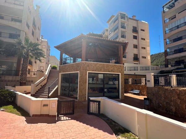 Apartment in Guardamar del Segura - view 1