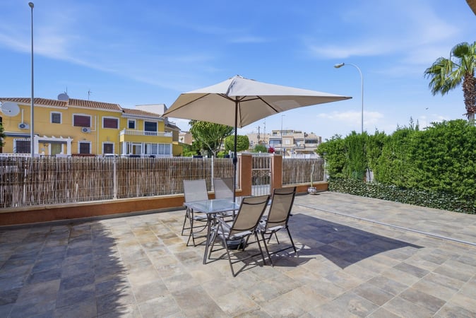 Apartment in Playa Flamenca - view 1