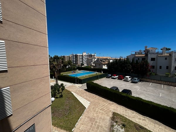 Apartment in La Zenia - view 1