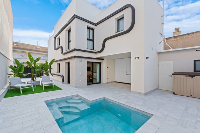 Villa in Torre de la Horadada - view 1