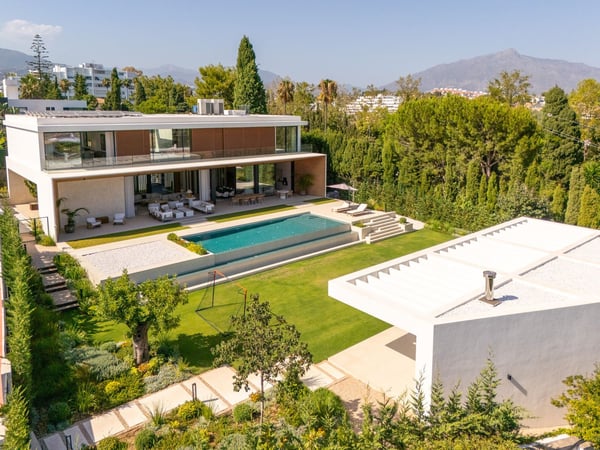 House in Guadalmina - view 1