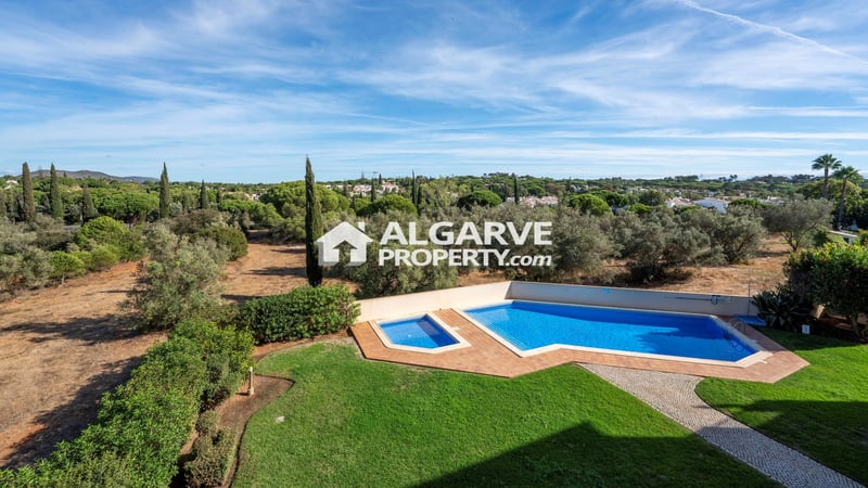 Apartment in Vilamoura - view 1