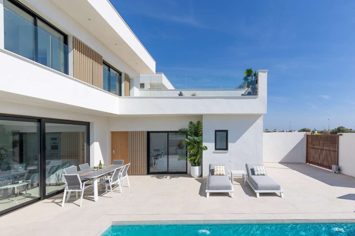 Chalet in San Javier - Image 2