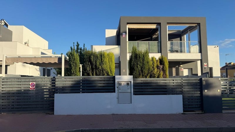 House in Torrevieja - view 1
