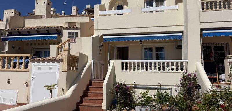House in Dehesa de Campoamor - view 1
