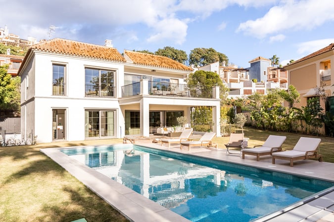 Villa in Lomas de la Quinta - view 1