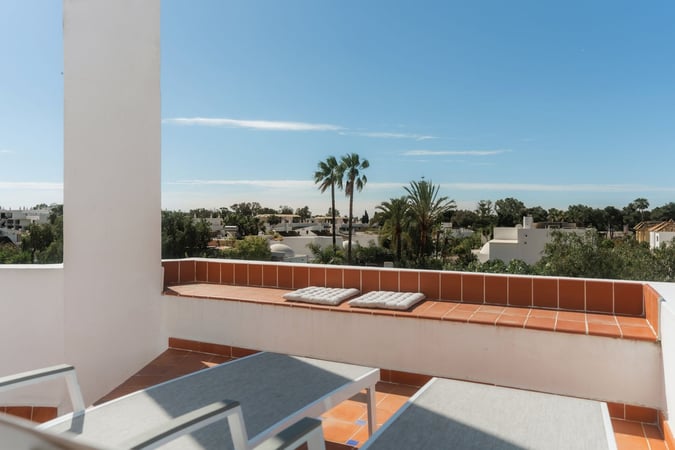House in Nueva Andalucia - view 1