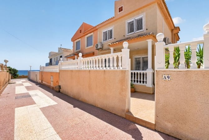 House in Torrevieja - view 1
