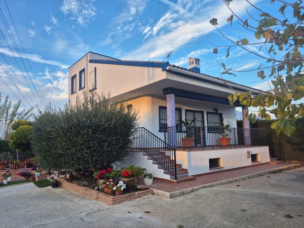 Farm, Ranch or Equestrian in Molins - view 1