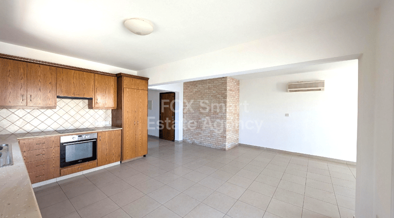 Apartment in Kiti - view 1