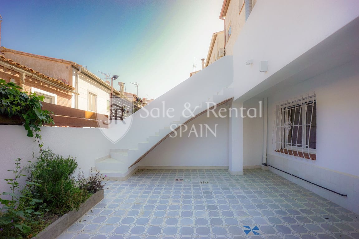 House in Sant Feliu de Guixols - Image 3