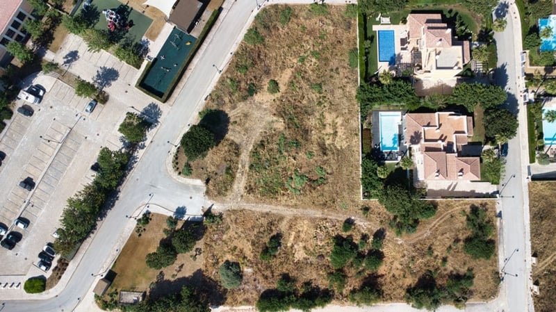 House in Portelas - view 1
