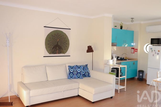 Apartment in Oura - view 1