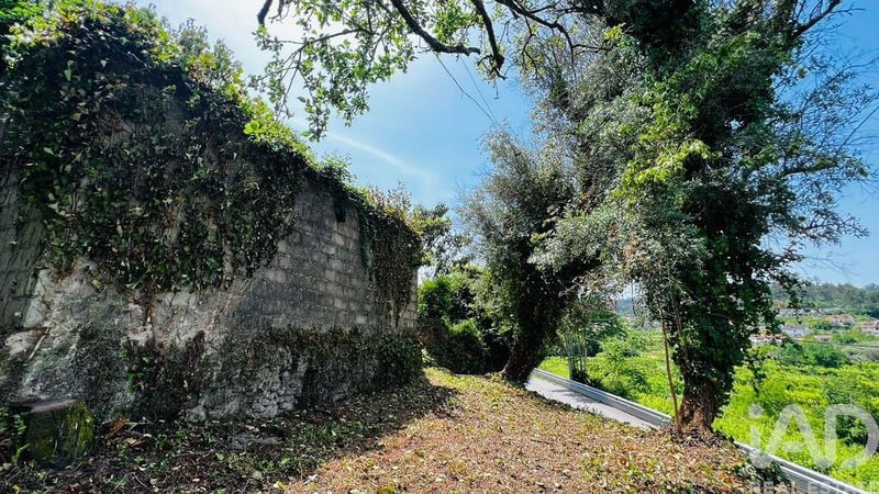 House in Teloes - view 1