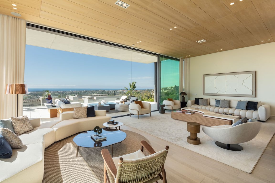 House in Benahavis - Image 3