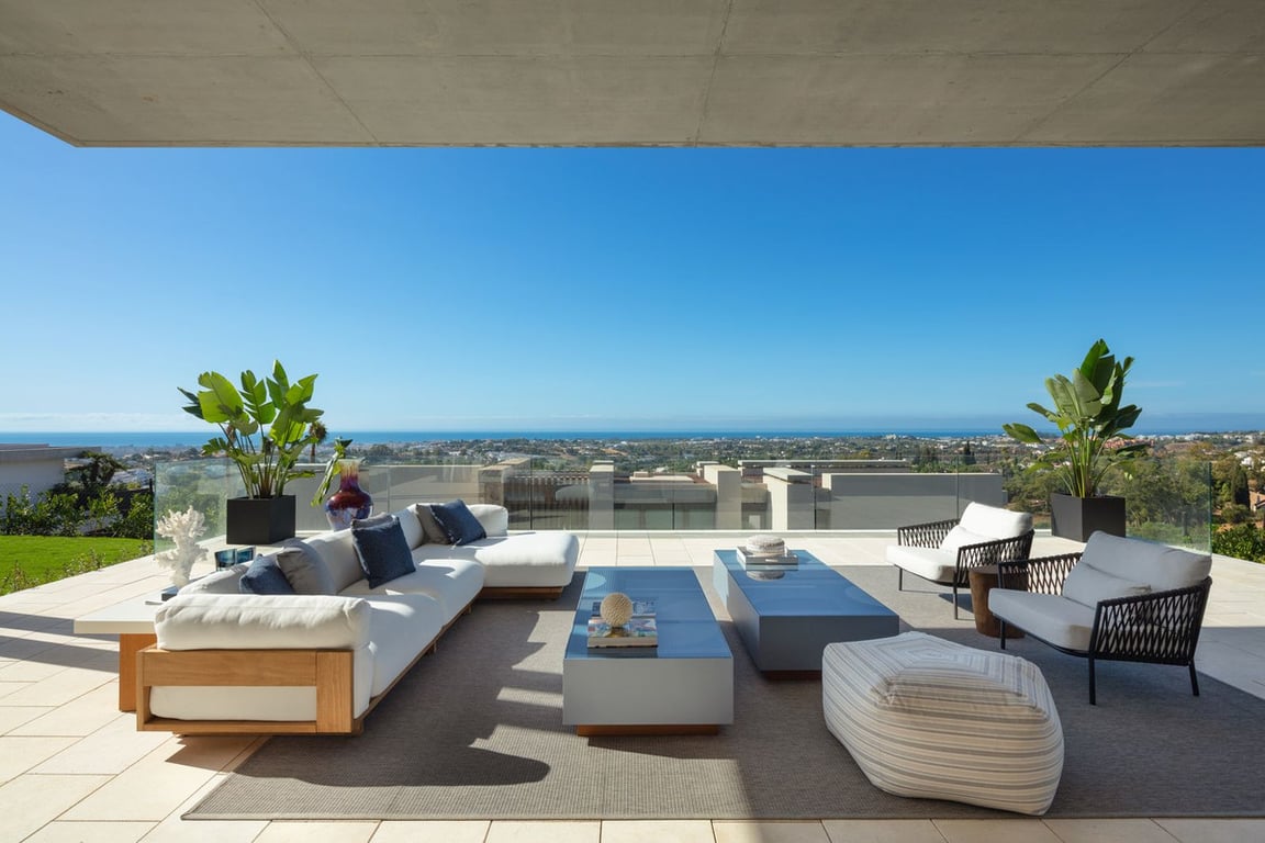 House in Benahavis - Image 2