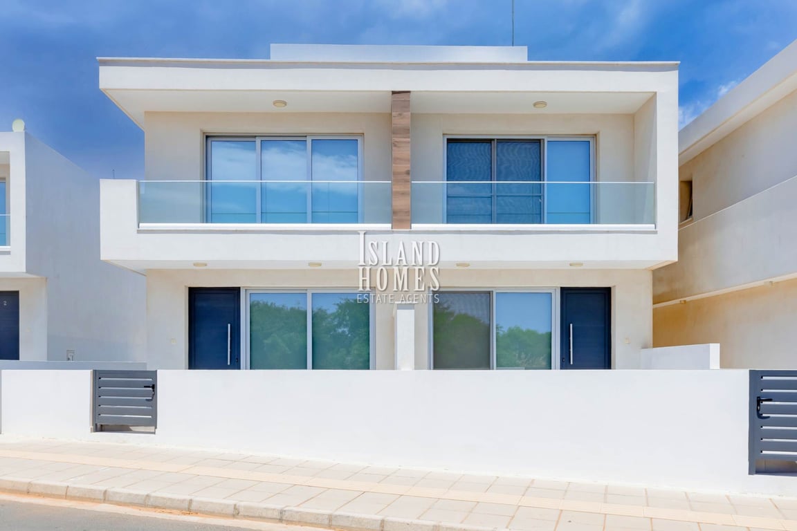 House in Paralimni - Image 3