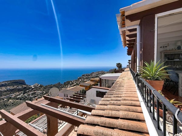 Apartment in Benitachell - view 1
