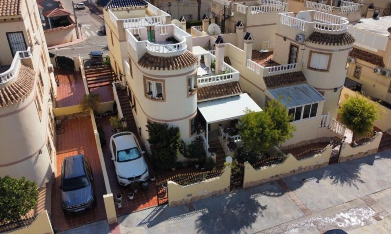Villa in Dehesa de Campoamor