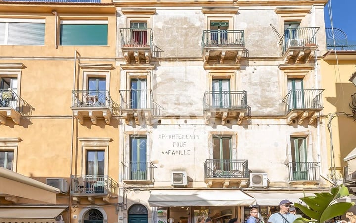 Apartment in Taormina - view 1