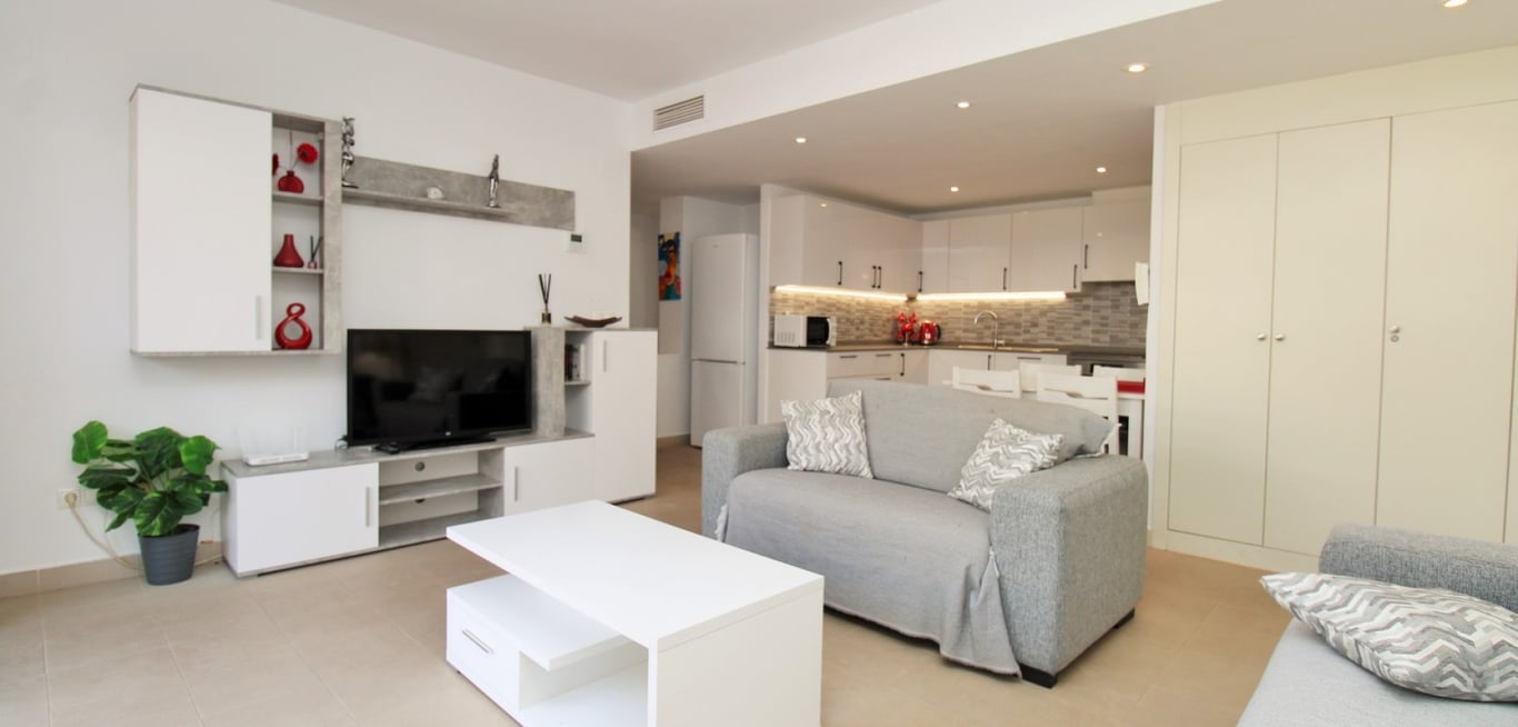 Apartment in Playa Flamenca - Image 3