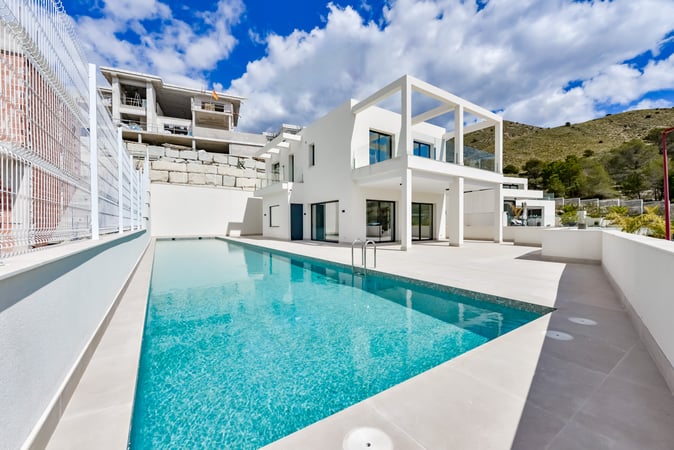 Villa in Finestrat - view 1