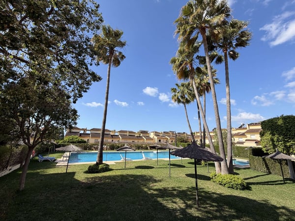 House in Marbella - view 1