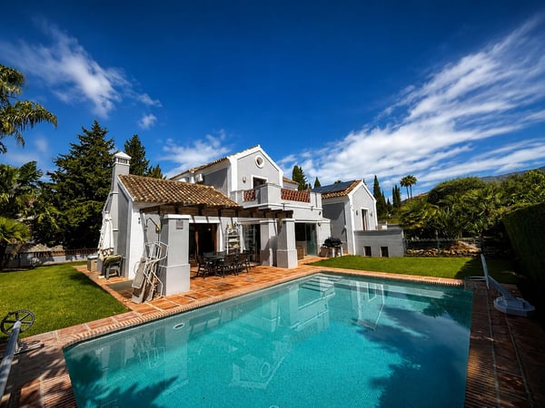 Villa in Mijas Costa - view 1
