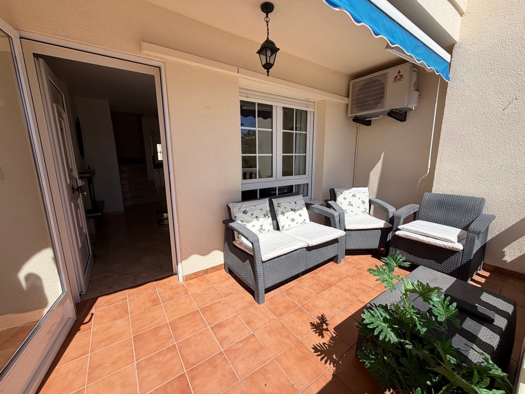 Villa in Dehesa de Campoamor - Image 2