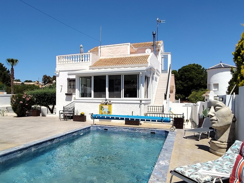 Villa in San Miguel de Salinas