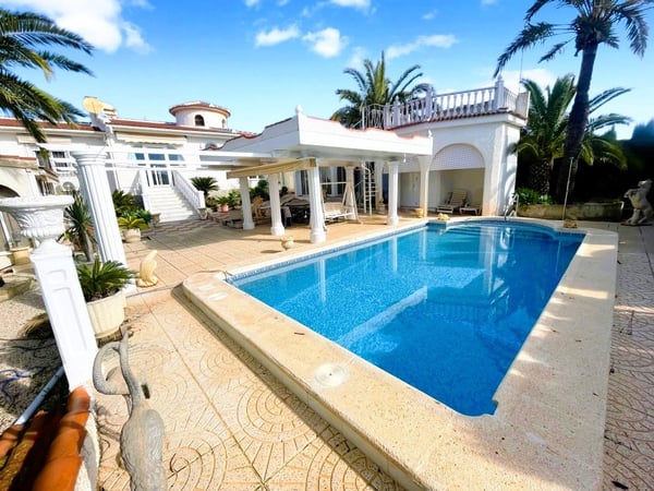 Villa in Ciudad Quesada - view 1