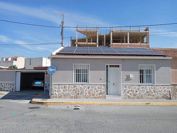 House in Los Montesinos - view 1