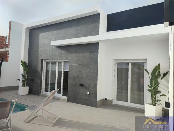 Villa in Balsicas - view 1