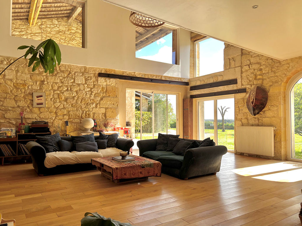 House in Saint-Andre-de-Cubzac - Image 2