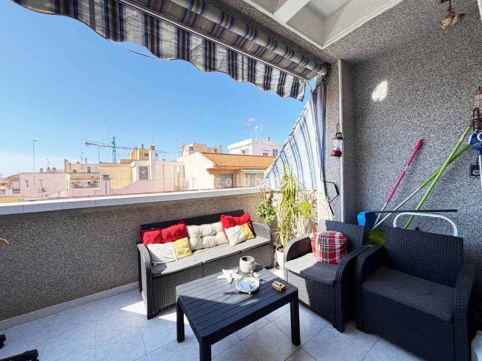 Apartment in Torrevieja - Image 2