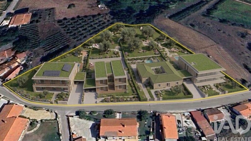 House in Aljubarrota - view 1