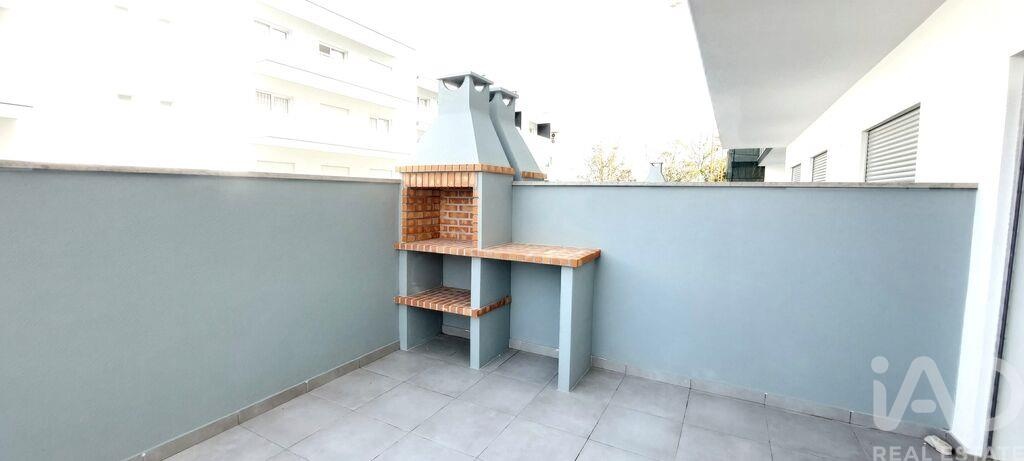 Apartment in Marrazes - Image 2