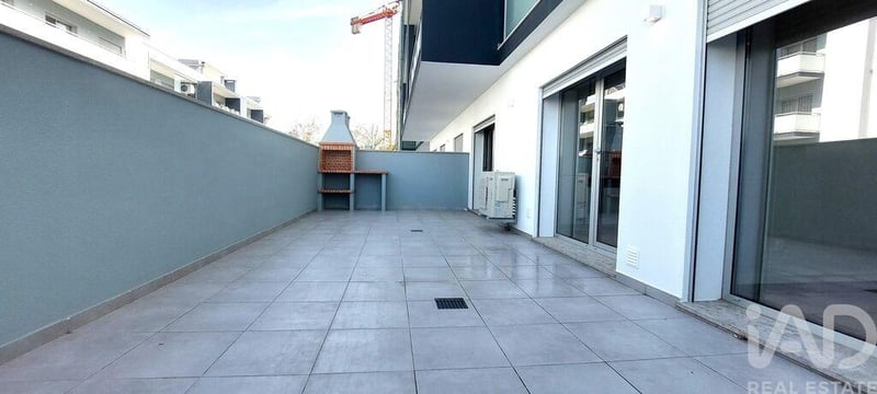 Apartment in Marrazes - view 1