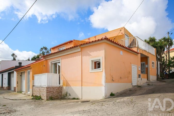 House in Matacaes - view 1