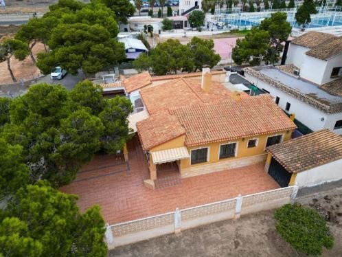 House in Urbanizacion los Balcones - view 1