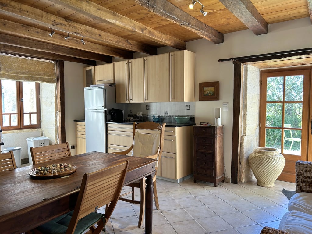 House in Saint-Paul-Lizonne - Image 3