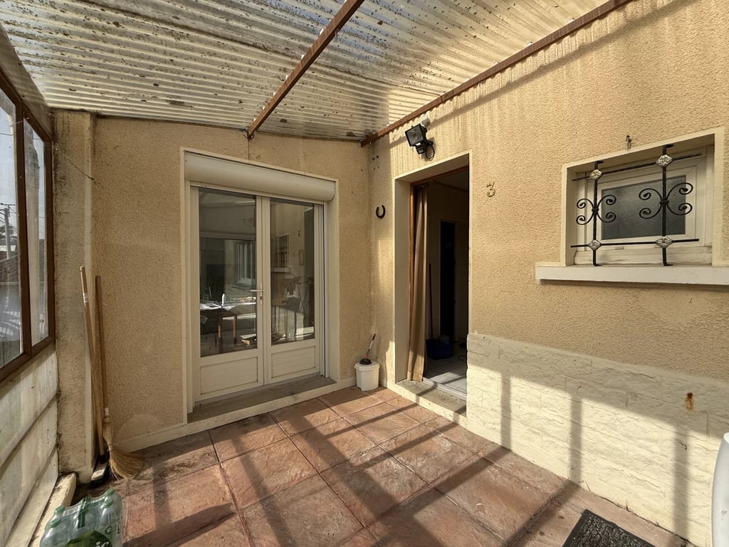 House in Ruffec - Image 3