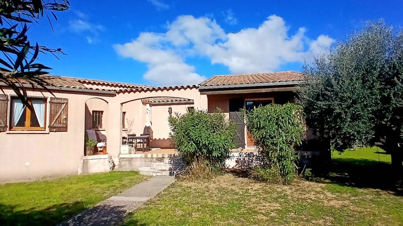 House in Bize-Minervois - view 1