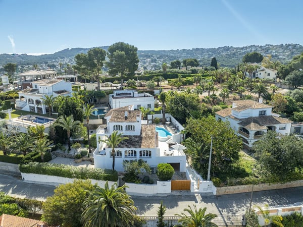 Villa in Javea - view 1