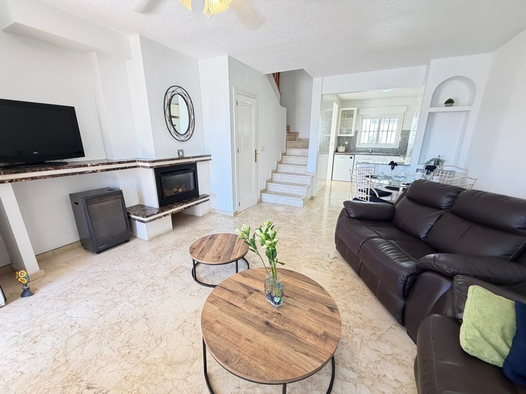 House in Dehesa de Campoamor - Image 3