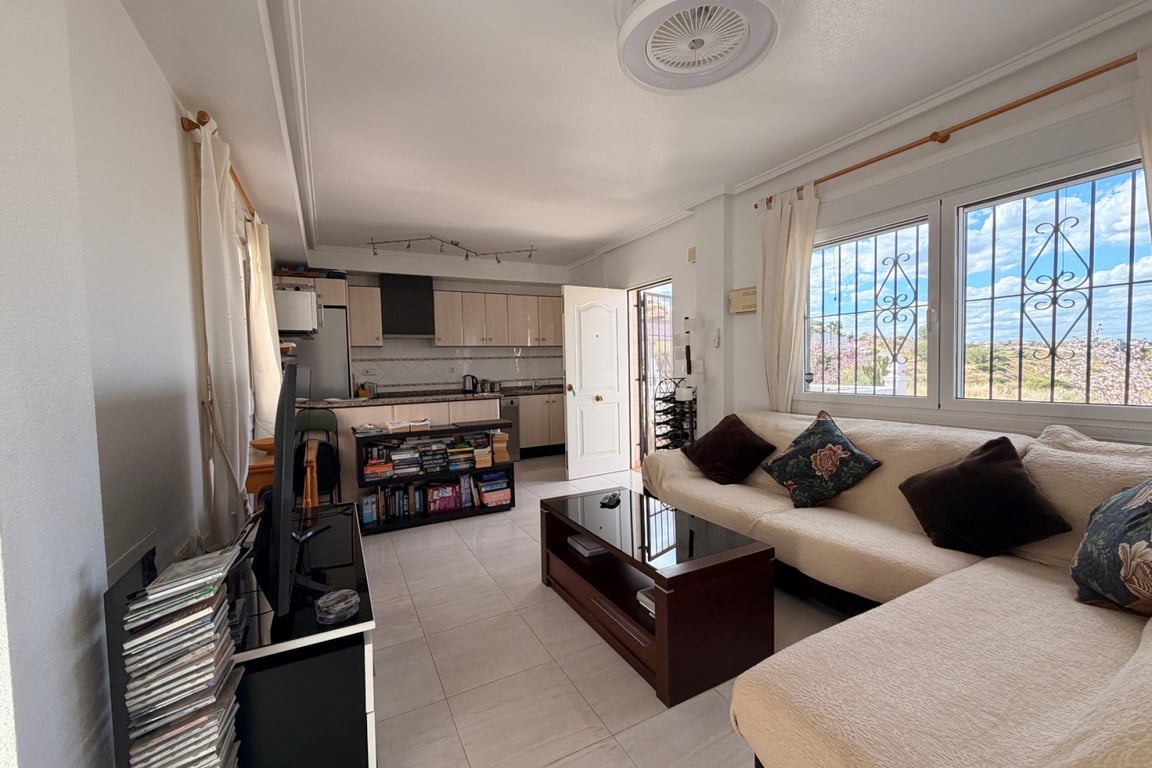 House in Ciudad Quesada - Image 3
