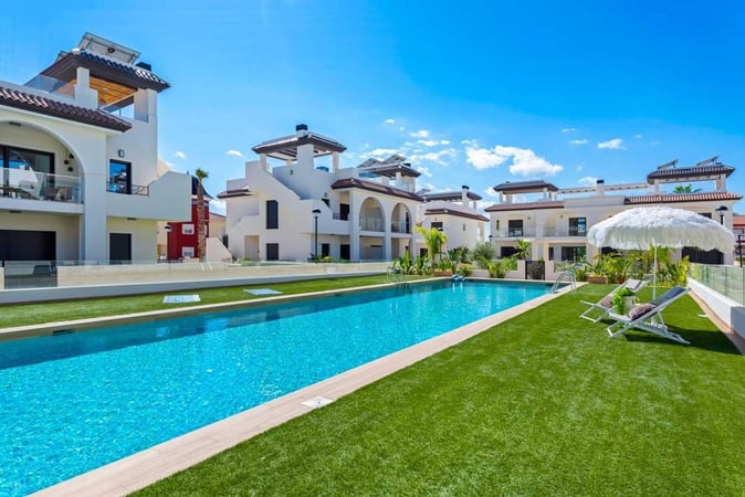 House in Rojales - view 1