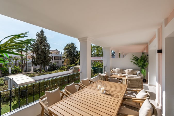 House in Nueva Andalucia - view 1